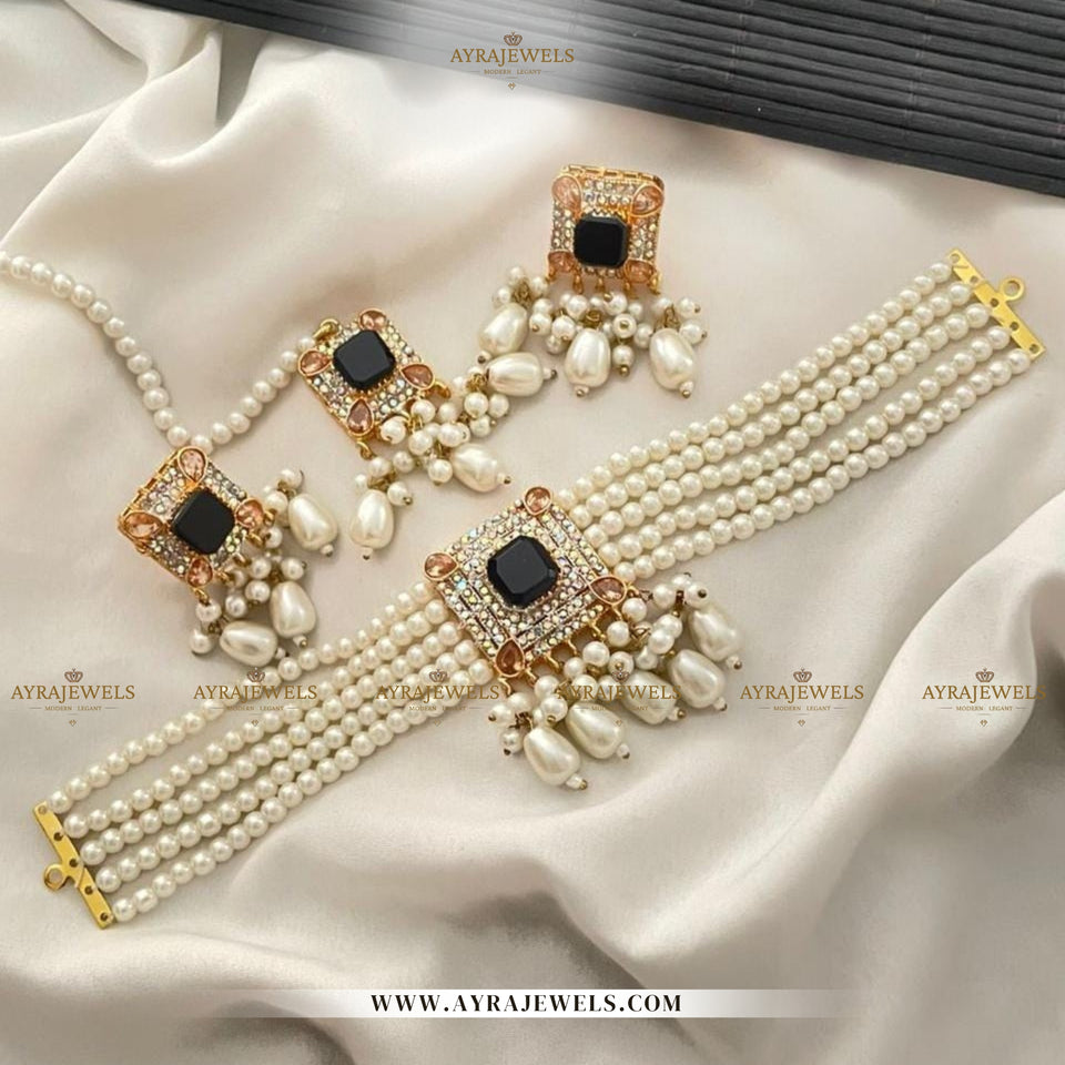Cute Small Choker Set with Studs & Teeka – Party Wear Jewellery