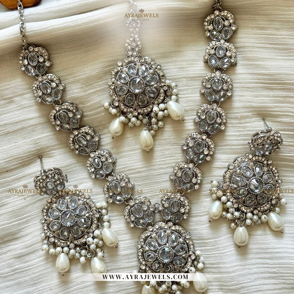 Zarcon Mala Set – Graceful Elegance in Every Strand