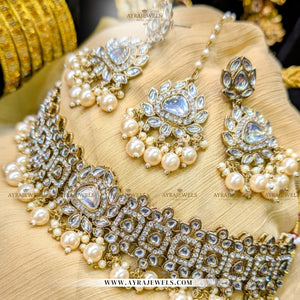 Elegant Bridal Choker Set with Earrings & Teeka – Traditional Wedding Jewellery