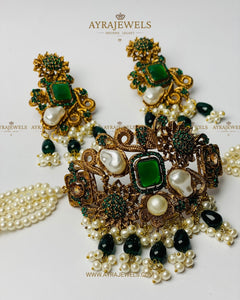 Traditional Green & Pearl Stonework Choker Set | Gold-Plated Pakistani Bridal Necklace with Earrings